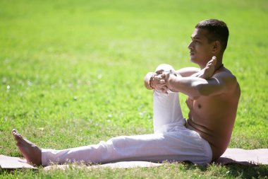 Preparation for Eka Pada Sirshasana