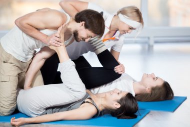 Exercise for thighs with partner