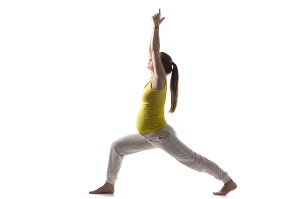 Prenatal Yoga, Virabhadrasana 1 — Stok fotoğraf