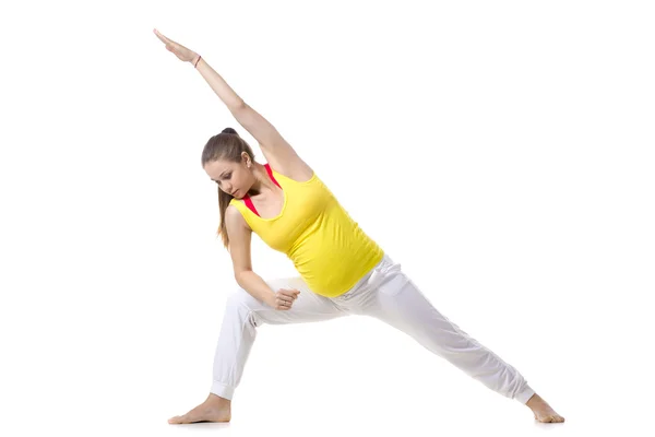 Prenatal Yoga, Extended Side Angle Pose — Stok fotoğraf