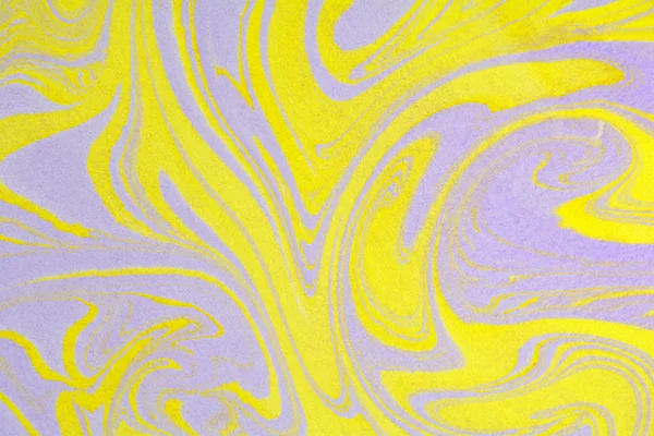 Geleneksel Türk Ebru tekniği.  