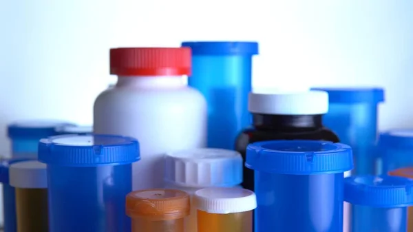 Különböző Tablettás Üvegek Makró Közeli Felvétel Gyógyszertár Asztal Modern Gyógyszer — Stock Fotó