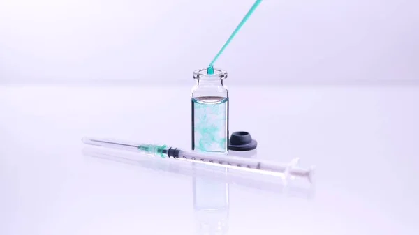 Cientista Vacinas Médicas Trabalha Laboratório Desenvolve Pesquisa Vacina Contra Coronavirus — Fotografia de Stock