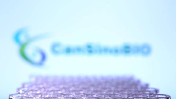 Toronto Ontario Kanada Února 2021 Cansino Biologics Name Blur Vials — Stock video