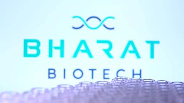Toronto Ontário Canadá Fevereiro 2021 Nome Biotecnológico Bharat Borrão Frascos — Vídeo de Stock