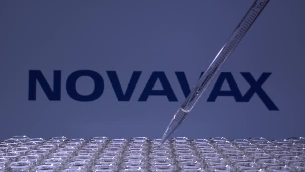 โตรอนโต ออนตาร แคนาดา มภาพ 2021 Novavax ในความพร วและขวดท Pipette นสหร — วีดีโอสต็อก