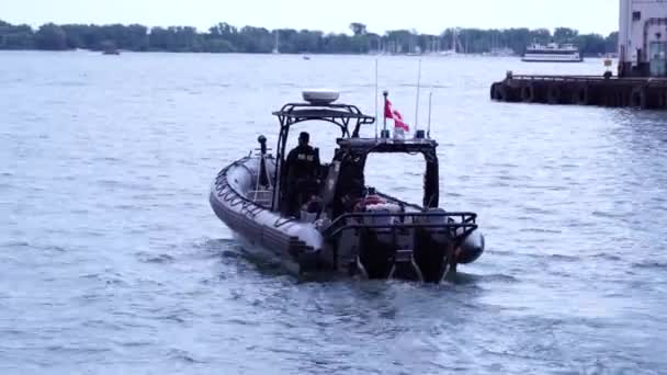 Toronto Ontário Canadá Julho 2021 Toronto Harbourfront Polícia Água Barcos — Vídeo de Stock