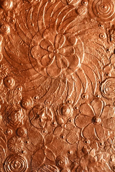 Altın çiçek kabartma