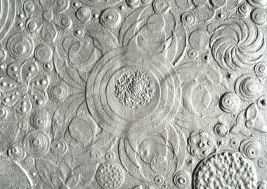 Metal flower plate