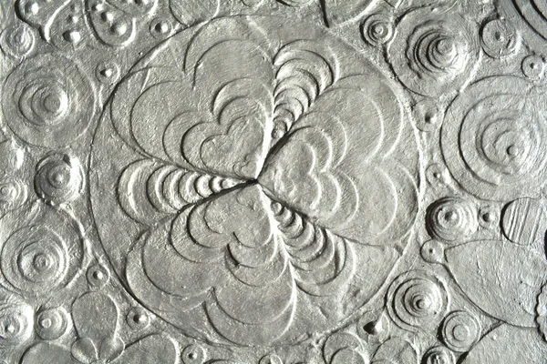 Metal flower plate — Zdjęcie stockowe