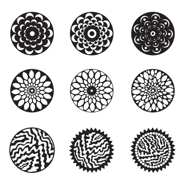 Black and white vector flowers set with nine different logo and icon designs of spring and summer flowers — Διανυσματικό Αρχείο