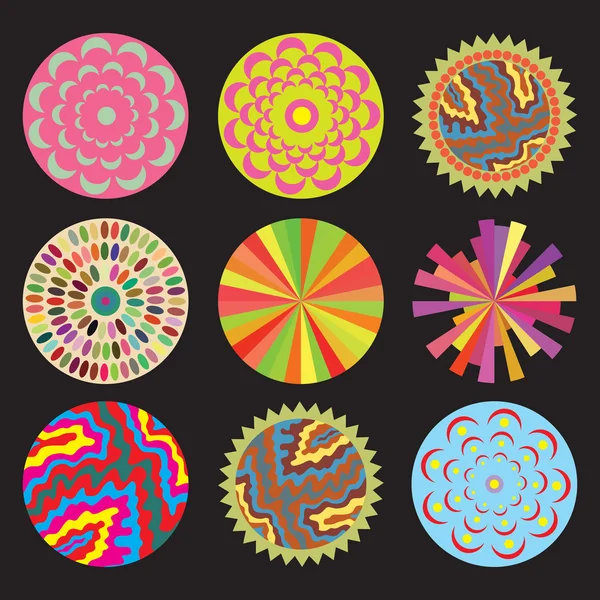 Sieraad ronde bloem set zoals mandala. Geometrische cirkel floral — Stockvector