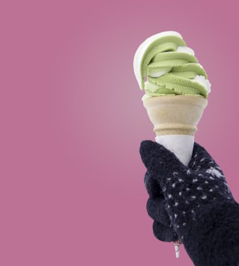 Yeşil çay (Matcha) ve vanilya aroması dondurma yumuşak dondurma
