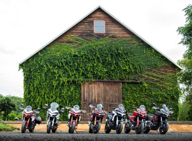 Ducati multistrada 1200 dvt 