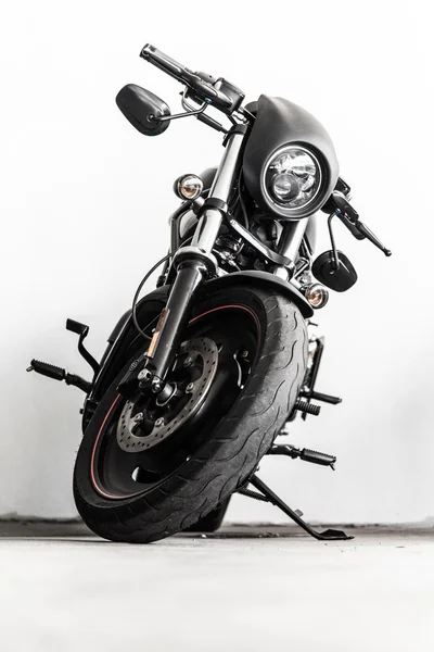 Siyah harley motosiklet — Stok fotoğraf