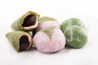 sakura mochi kümesi