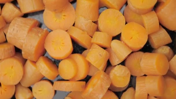 Вареная Морковь Нарезка Приготовление Моркови Приготовления Салата Оливье Концепция Приготовления — стоковое видео