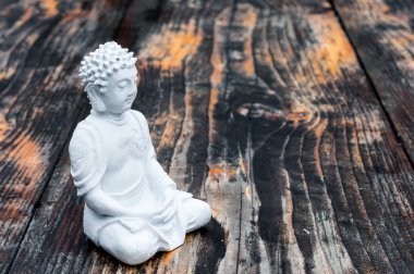 wat umong buda beyaz heykeli, chiang mai, Tayland seyahat. Üst wiev, meditasyon ve yoga kavramı