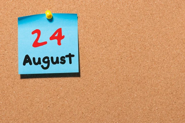 24th Αυγούστου. Ημέρα 24 του μήνα, χρώμα αυτοκόλλητο ημερολόγιο στον πίνακα ανακοινώσεων. Θερινή ώρα. Κενός χώρος για κείμενο — Φωτογραφία Αρχείου