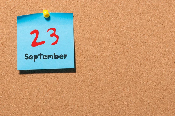 23. září. den v měsíci, barevný štítek na vývěsce. Čas na podzim. Prázdné místo pro text — Stock fotografie