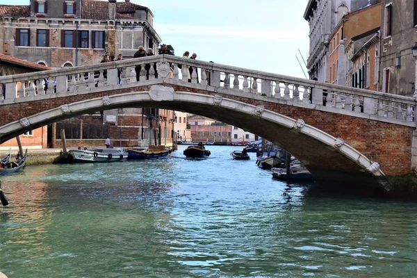 Venedig Velence Városi Kilátás Napsütéses Napon Csodálatos Város Gondolák Ősi — Stock Fotó