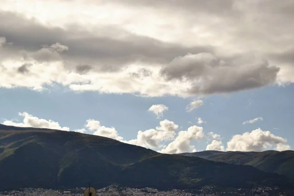 Montagne Ciel Bursa Ulu Par Temps Couvert Nuages Énormes Restent — Photo