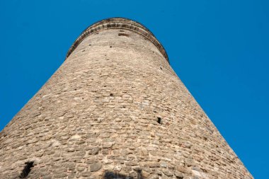 Türkiye istanbul 04.03.2021. Cenovalı denizciler tarafından İstanbul Boğazı 'nı izlemek için kurulan Galata Kulesi İstanbul. Fotoğraf sabahın erken saatlerinde çekildi..