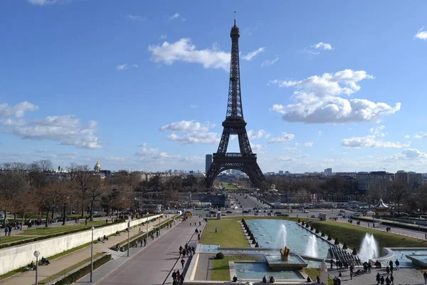 2022 Год Париж Францию Знак Города Парижа Франция Эйфель Статуя — стоковое фото