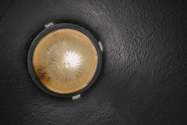Oude Stijl Gele Kleur Lamp Verlichting Reflectie Van Het Licht — Stockfoto