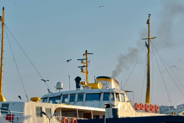 Turkije 2021 Openbaar Vervoer Schip Bosporus Zee Istanbul Schip Veerboot — Stockfoto