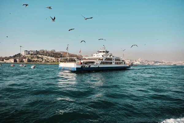 Turkey Istanbul 2021 Internal Transportation Ship Ferry Istanbul Bosphorus Early — Stock Photo, Image
