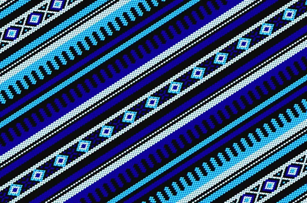 Orta Doğu Geleneksel Halı Dokuma Mavisi