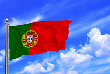 Portekiz Yeşil Ulusal Bayrağı Rüzgarda Dalgalanıyor Güzel bir yaz Mavi Gökyüzünde