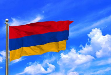 Ermeni Ulusal Bayrağı Parlak Mavi Gök Altında Dalgalanıyor