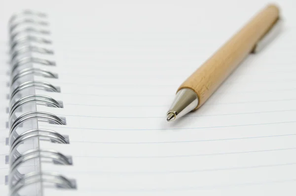 Spiral defter ve kalem