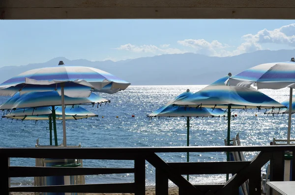 Janelas no mar — Fotografia de Stock