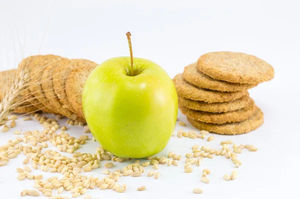 Galletas integrales con semillas de manzana y trigo — Foto de Stock