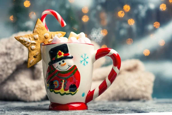 Bebida Sobremesa Quente Marshmallow Mesa Decorada Natal Com Fundo Festivo — Fotografia de Stock