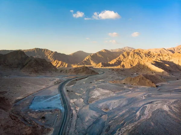Jebel Jais Camino Desierto Montaña Rodeado Areniscas Emirato Ras Khaimah — Foto de Stock