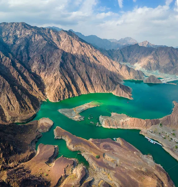 Hatta Dam Lake Región Enclave Montañas Dubai Emiratos Árabes Unidos — Foto de Stock