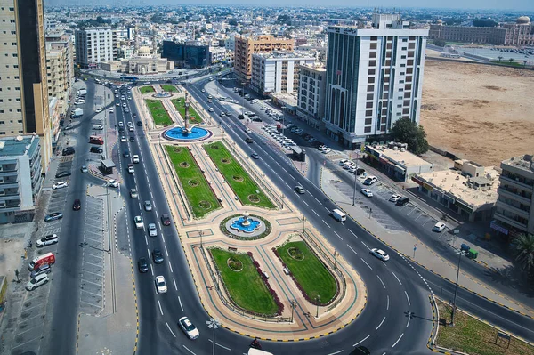 Zahra Tower Und Sharjah Clock Tower Mit Moschee Sharjah Emirat — Stockfoto