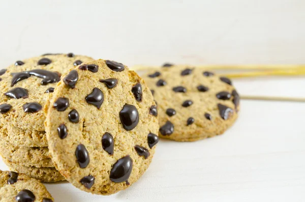 Biscuits aux pépites de chocolat et blé — Photo
