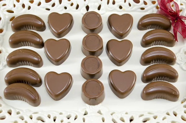 Varias galletas de chocolate en un plato — Foto de Stock