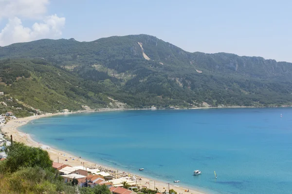 Vista en la playa de Agios Georgios Pagon en Corfú Grecia —  Fotos de Stock