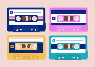 Vektör kasetler. Farklı renkte dört kaset. Retro müzik ve 80 'lerin nostalji konsepti. Vektör illüstrasyonu