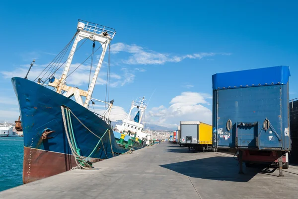 Muelle en el puerto — Foto de Stock