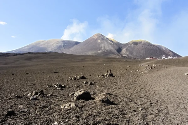 Cráteres de la cumbre en el volcán Etna — Foto de Stock