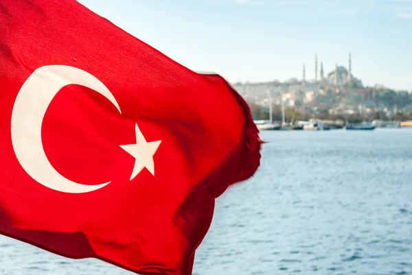Türkiye'nin bayrak bir tekne
