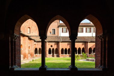 Chiaravalle Milano manastır manastır