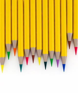 3d ahşap renkli kalemler üzerinde beyaz izole